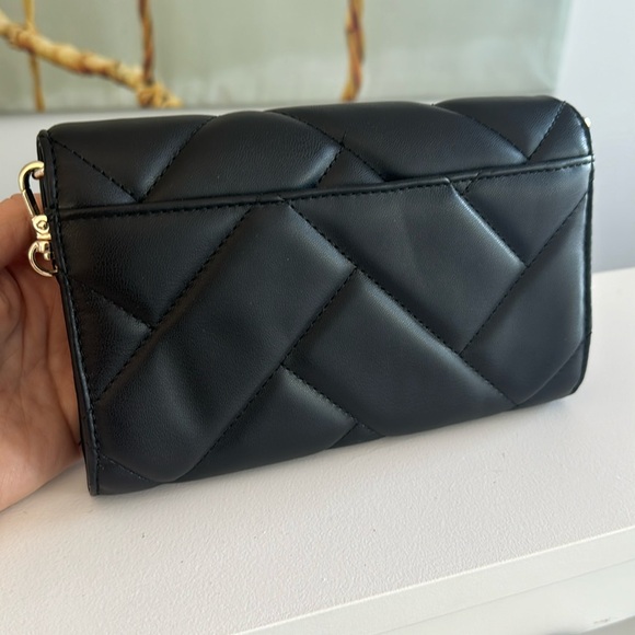 DKNY black cushioned purse - Picture 2 of 3